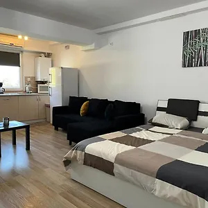  Apartment Tranzzzit Airport