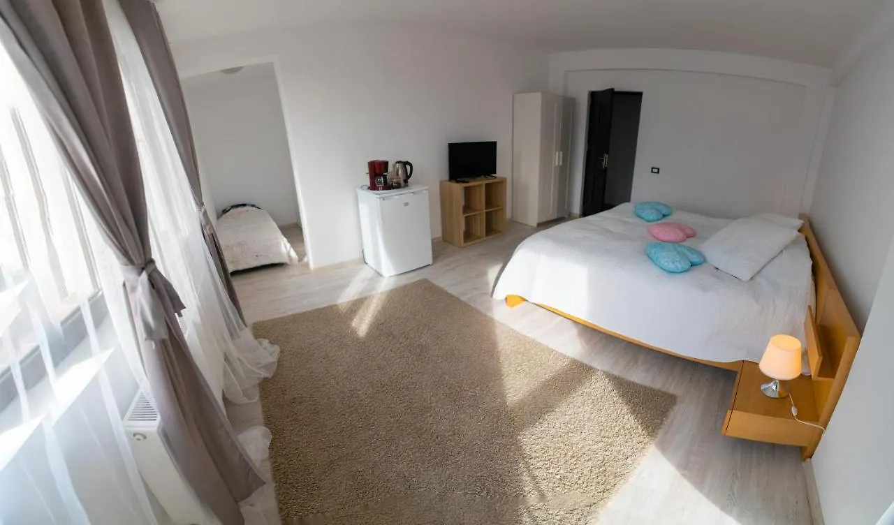 אוטופן Alex Residence דירה